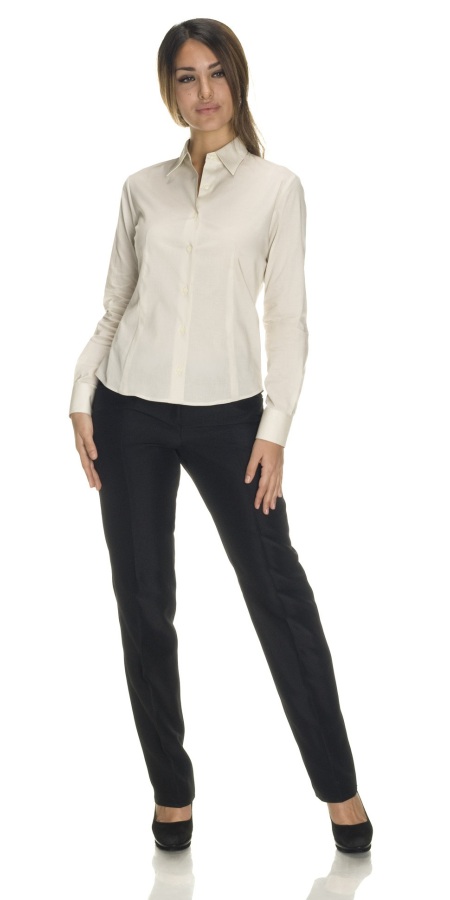 Women's Close-Fitting L/S Beige Shirt